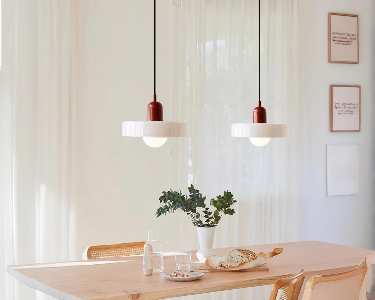 Suspension vintage chic et élégante en verre
