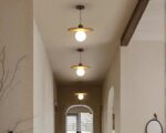 Suspension ampoule design et moderne en pierre