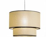 Suspension cannage au design nordique sur fond blanc.