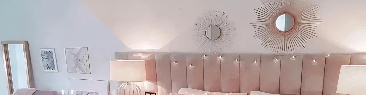 IMG_08_2024_suspension_chambre_enfant_couronne_design_elegante_07-image-2.jpg