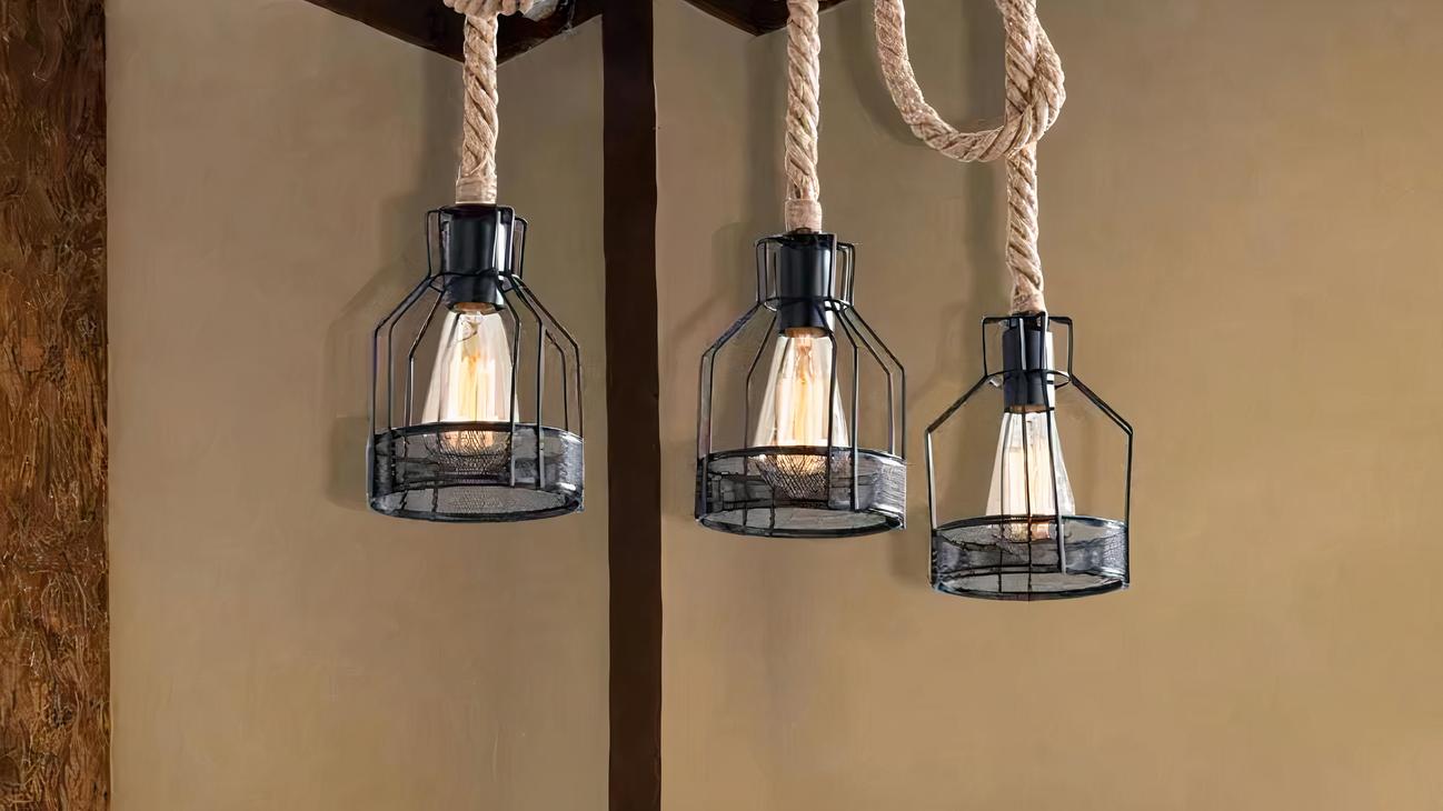 IMG_08_2024_suspension_corde_retro_style_industriel_osier_3-image-1.jpg