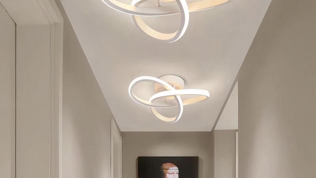 IMG_08_2024_suspension_couloir_decorative_moderne_03-image-1.jpg
