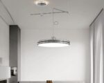 Suspension déportée argentée élégante au design nordique