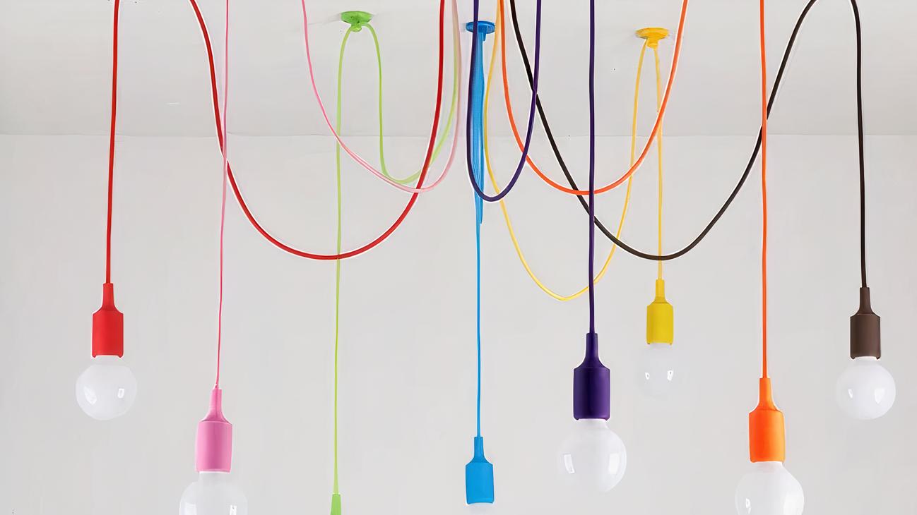 IMG_08_2024_suspension_filaire_multicolore_design_moderne_2-image-1.jpg