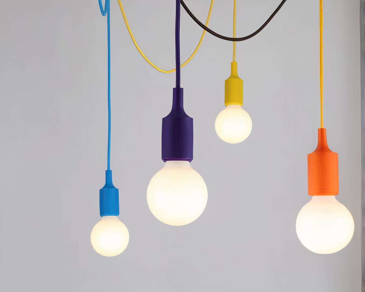 Suspension filaire multicolore design et moderne