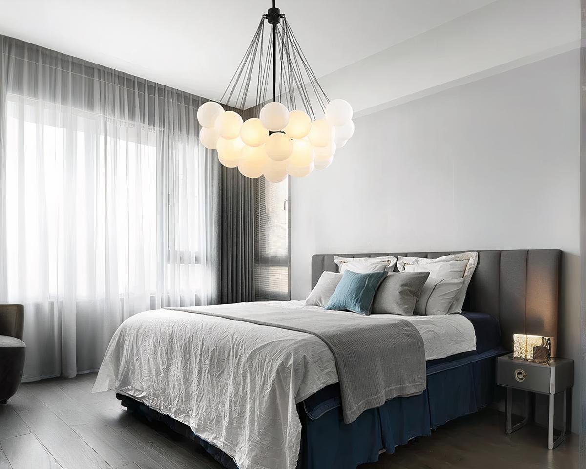 Suspension grappe décorative et originale en pierre de verre