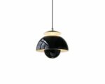 Suspension métal élégante au design nordique noir sur fond blanc.