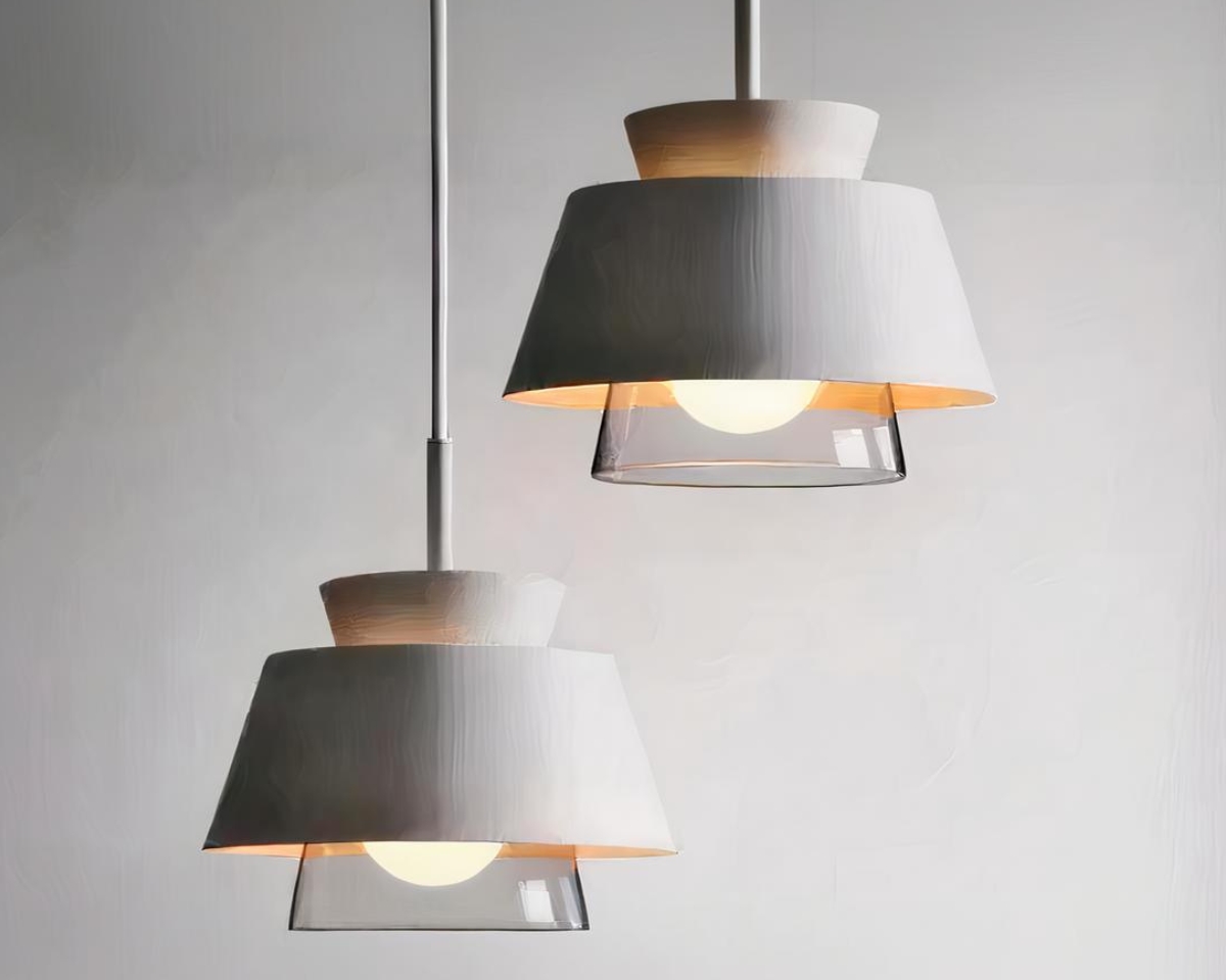 IMG_08_2024_suspension_metal_moderne_epuree_a