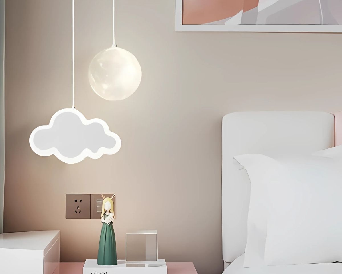 IMG_08_2024_suspension_nuage_creative_lune_b