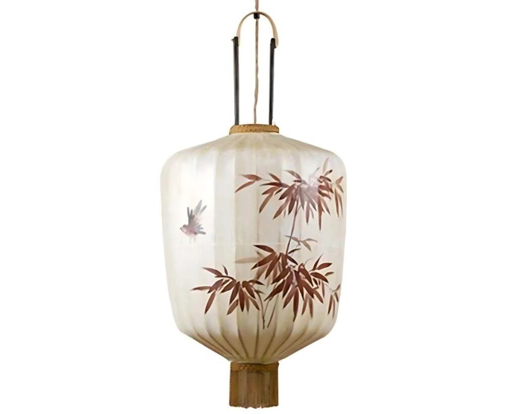 Suspension papier de style traditionnel sur fond blanc.