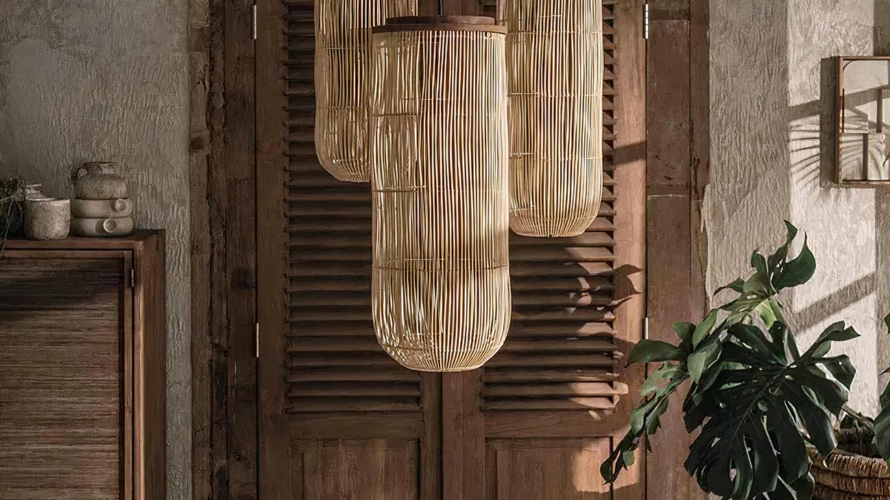 IMG_08_2024_suspension_rotin_japonaise_tissee_main_01-image-3.jpg
