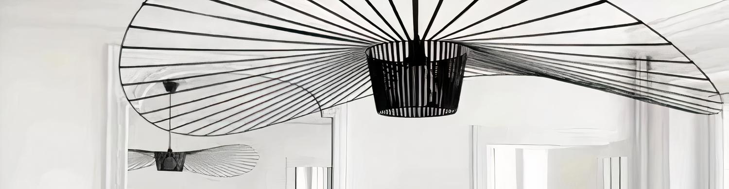 IMG_08_2024_suspension_salon_noire_style_moderne_01-image-2.jpg