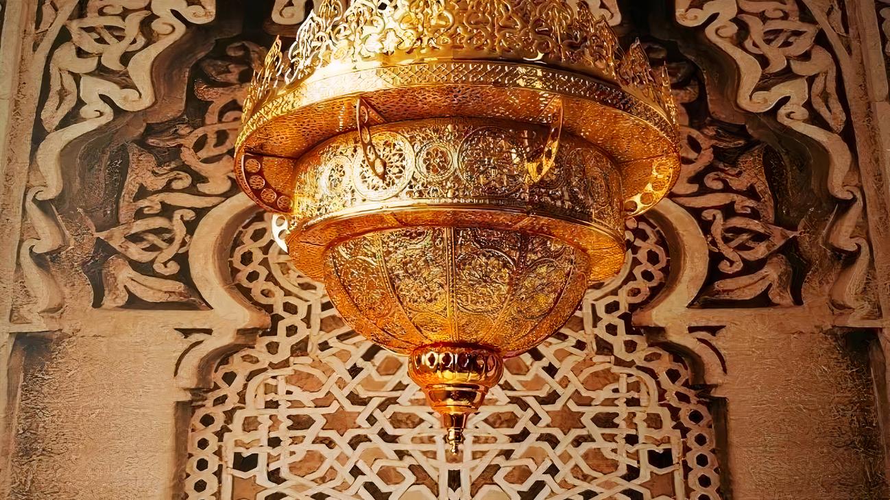 suspension-marocaine-moderne-raffinee03-image-1.jpg