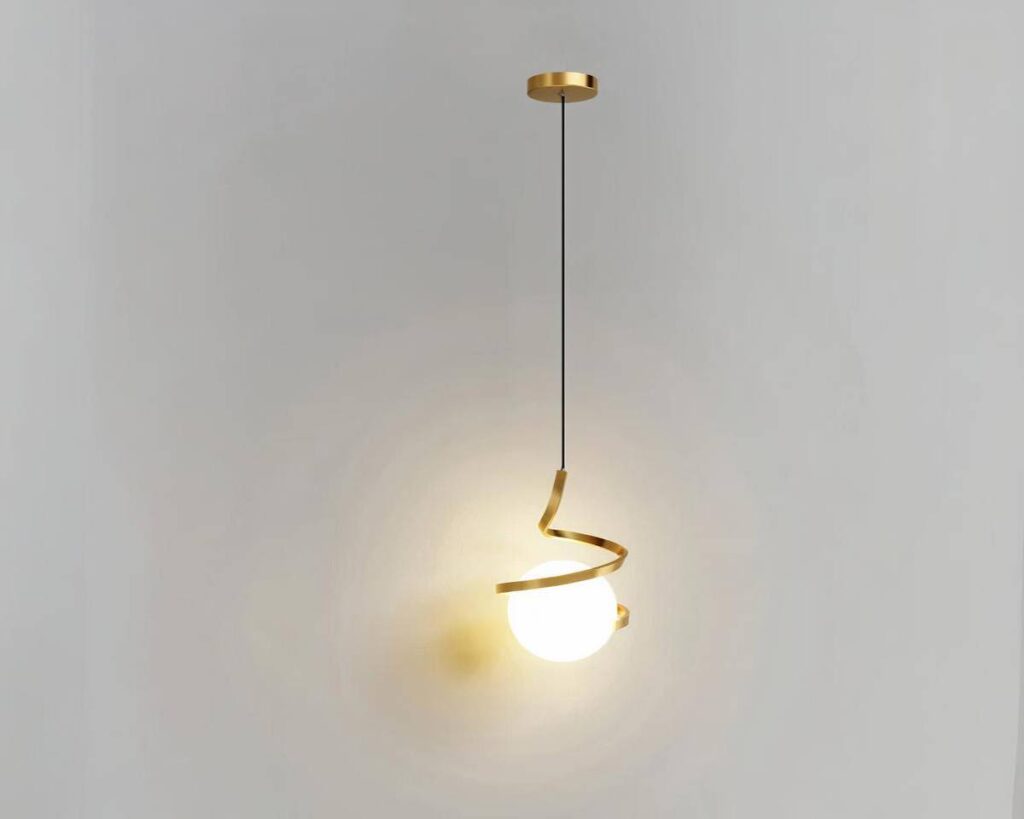 Suspension boule LED dorée avec spirale élégante sur fond gris