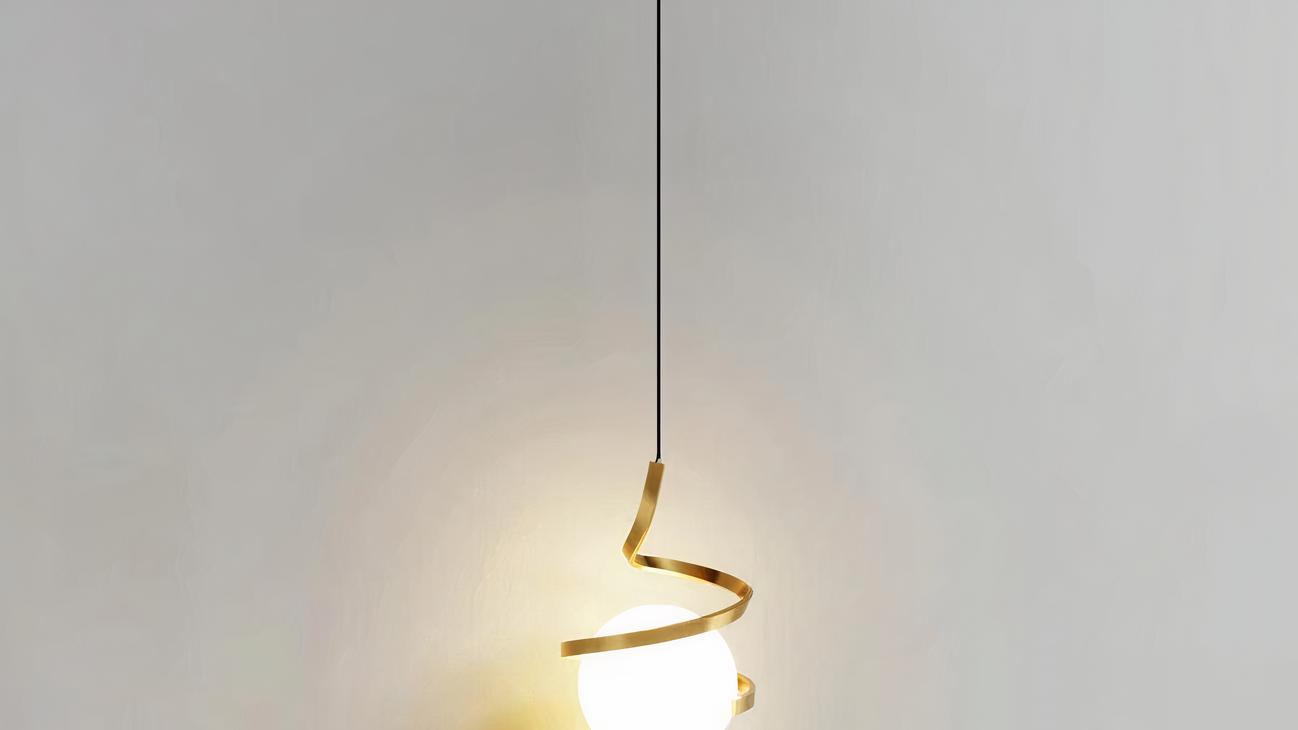 IMG_09_2024_suspension_boule_led_doree_spirale_elegante_01-image-1.jpg