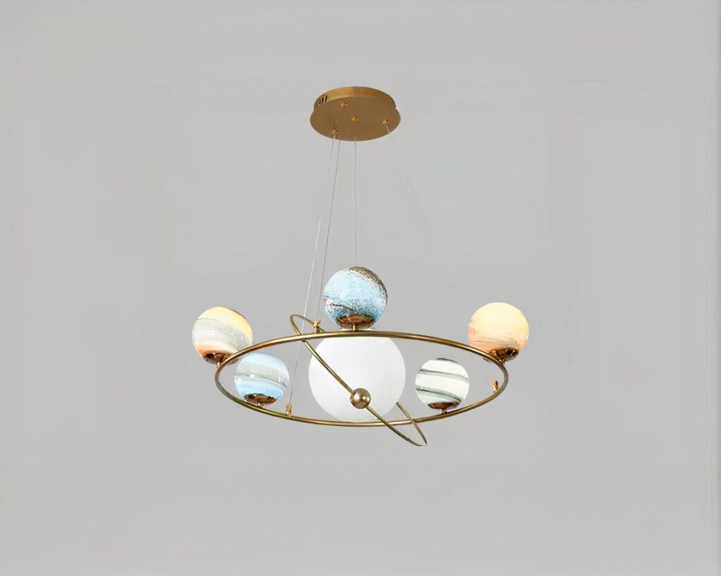 Suspension créative LED en forme de planètes sur fond gris