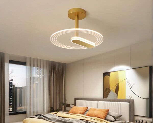 Suspension design et circulaire de style nordique dans une chambre
