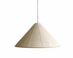 Suspension japonaise LED design en papier de riz sur fond blanc