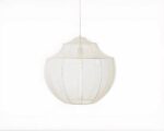 Suspension LED élégante style lanterne sur fond blanc