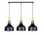 Suspension moderne au design épuré à 3 têtes sur fond blanc