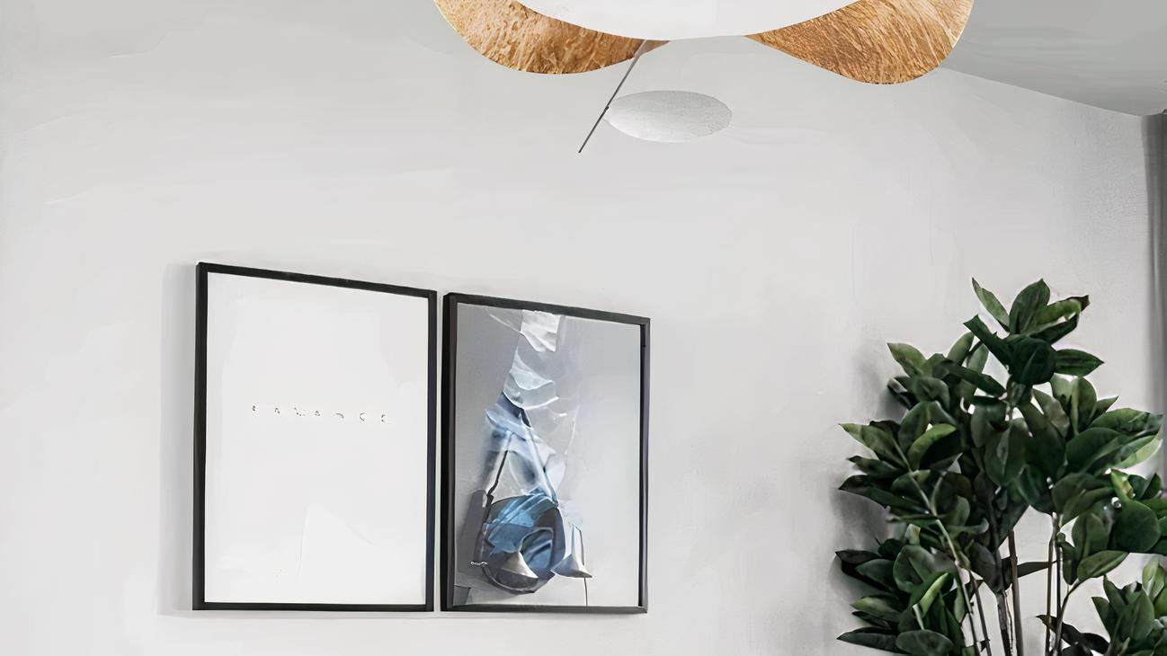 IMG_09_2024_suspension_moderne_design_incurve_blanc_01-image-1.jpg