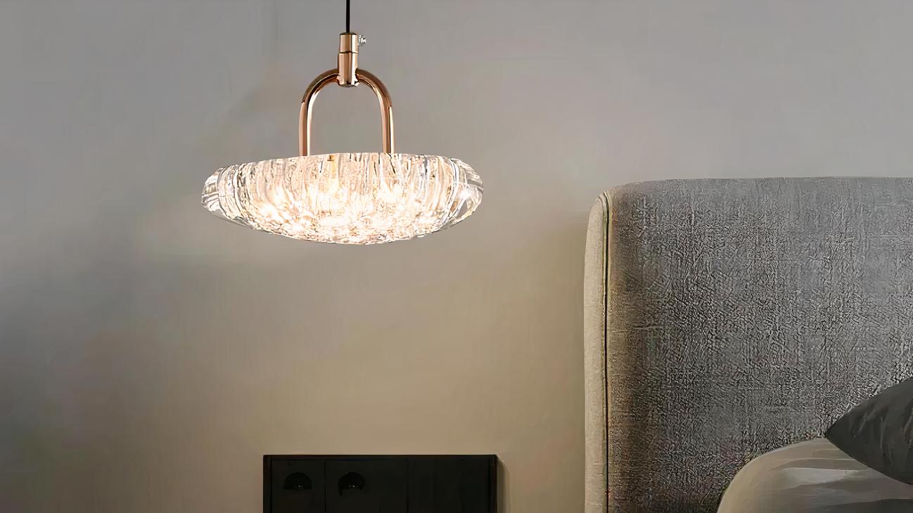 IMG_09_2024_suspension_moderne_luxueuse_design_epure_01-image-3.jpg