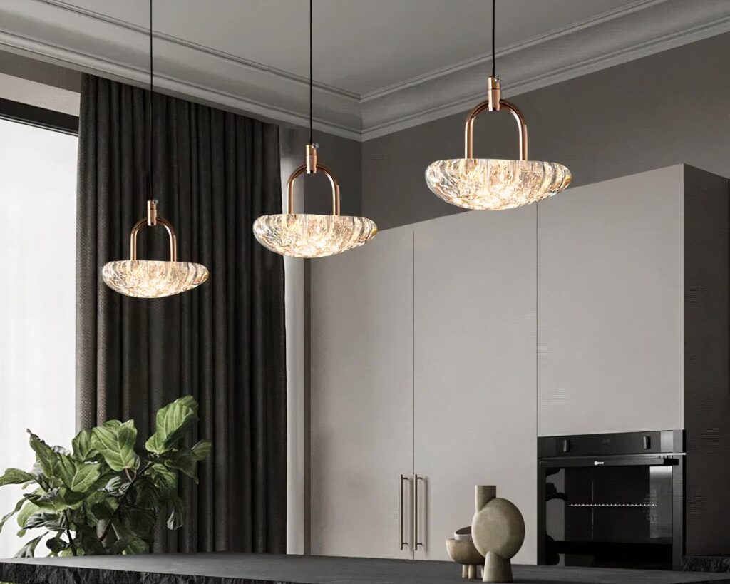 Suspension moderne et luxueuse au design épuré • Suspension Design