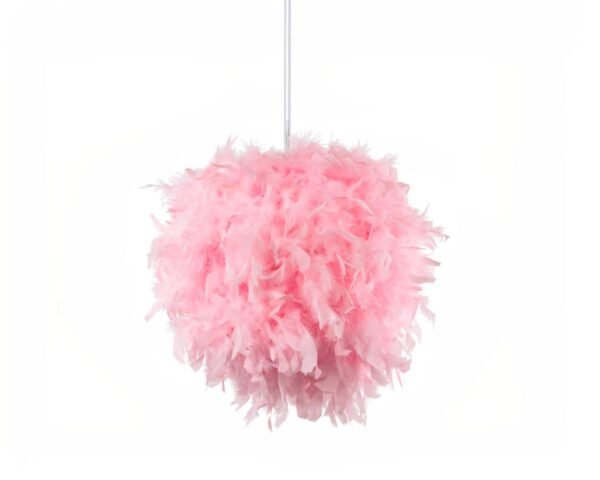 Suspension plume rose au design moderne sur fond blanc
