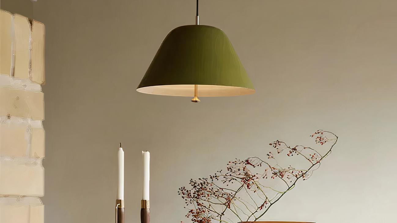 IMG_09_2024_suspension_retro_led_discrete_efficace_03-image-3.jpg