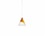 Suspension scandinave LED colorée et discrète sur fond blanc