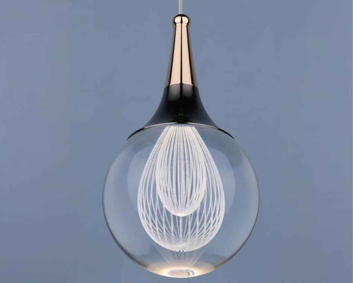 Suspension scandinave LED créative et robuste sur fond bleu