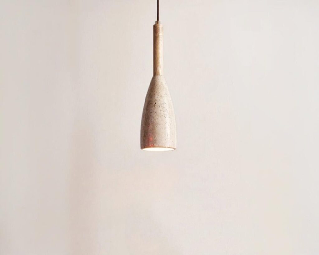 Suspension terre cuite de style vintage sur fond gris