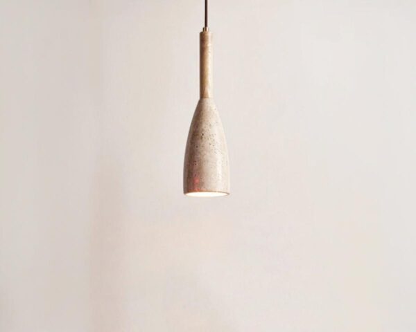 Suspension terre cuite de style vintage sur fond gris
