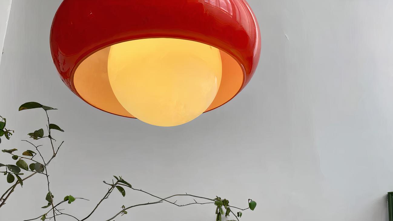 IMG_09_2024_suspension_verre_rouge_abat_jour_vintage_03-image-3.jpg