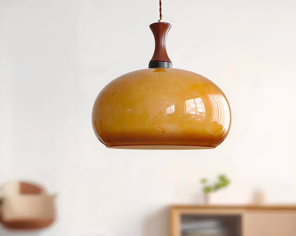 Suspension LED marron vintage, suspendue dans une pièce de vie.
